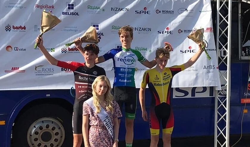 • Jost van de Streek derde in Philipinne.