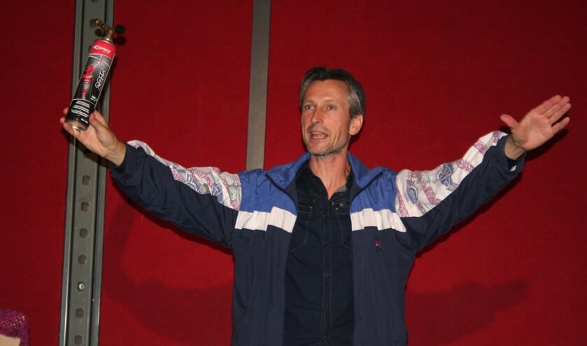 <p>• Michiel van de Burgt in de gastles 'Zeven Sloten'.</p>