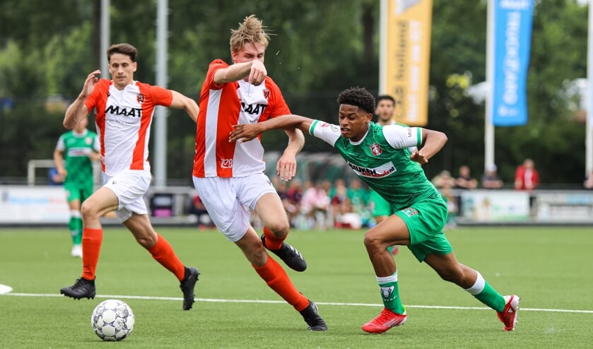 • Alblasserdam - FC Dordrecht (2-2).