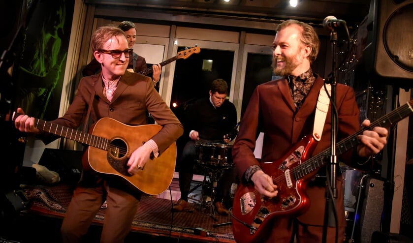 <p>The Kik met Dave Raven (l) trreedt op 10 september op in Het Kwartier in Stolwijk. </p>
