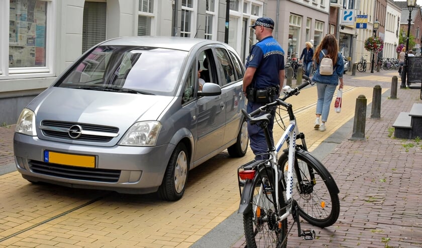 <p>De BOA's zijn inmiddels opgehouden met waarschuwen en schrijven bekeuringen uit. </p>