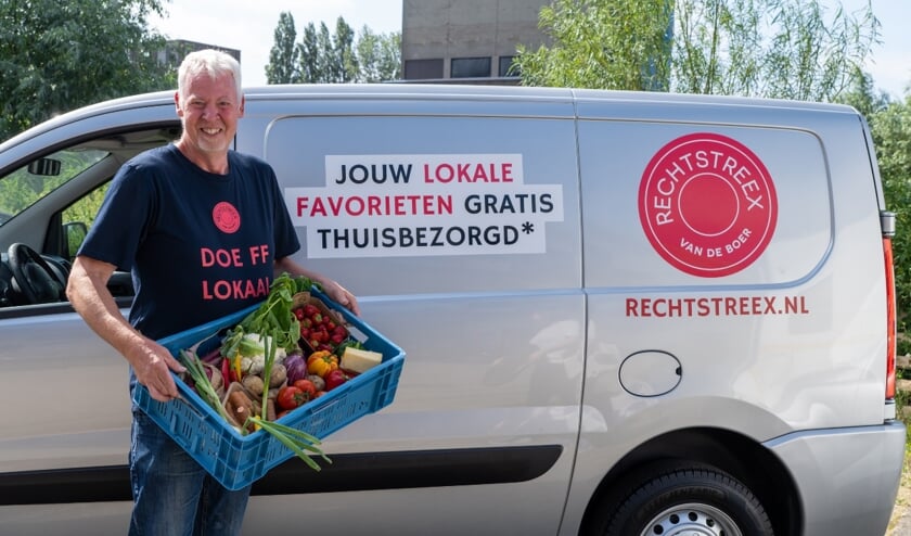 • Bezorger John van Dijk.