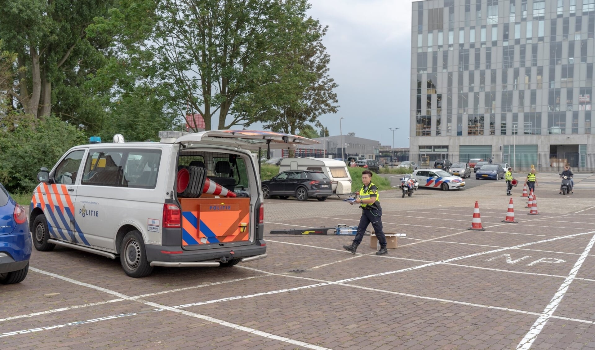 • De controles in Papendrecht en Alblasserdam leverden acht boetes op.