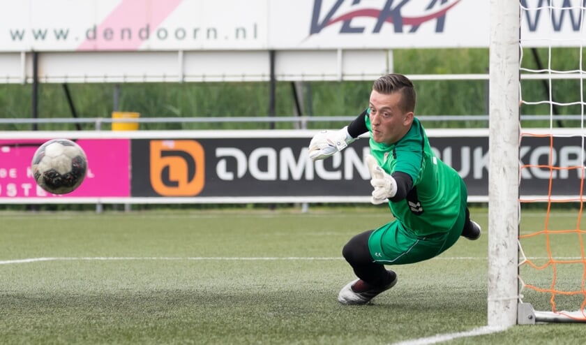 <p>• Rob de Groot (Altena): 'Het is iedere zaterdag weer een feestje om hier te mogen keepen.'</p>
