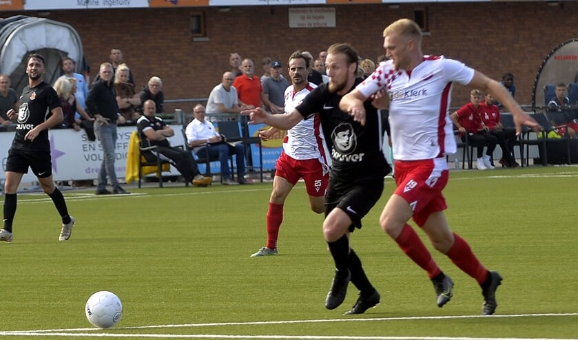 • Kozakken Boys - HHC Hardenberg (2-0).