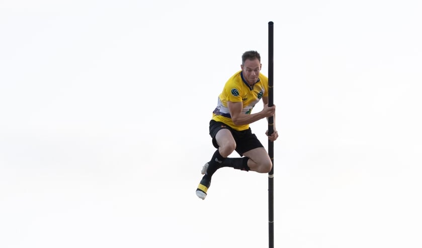 <p>Jaco de Groot perste zich in zijn allerlaatste sprong naar 21.00 meter precies. </p>