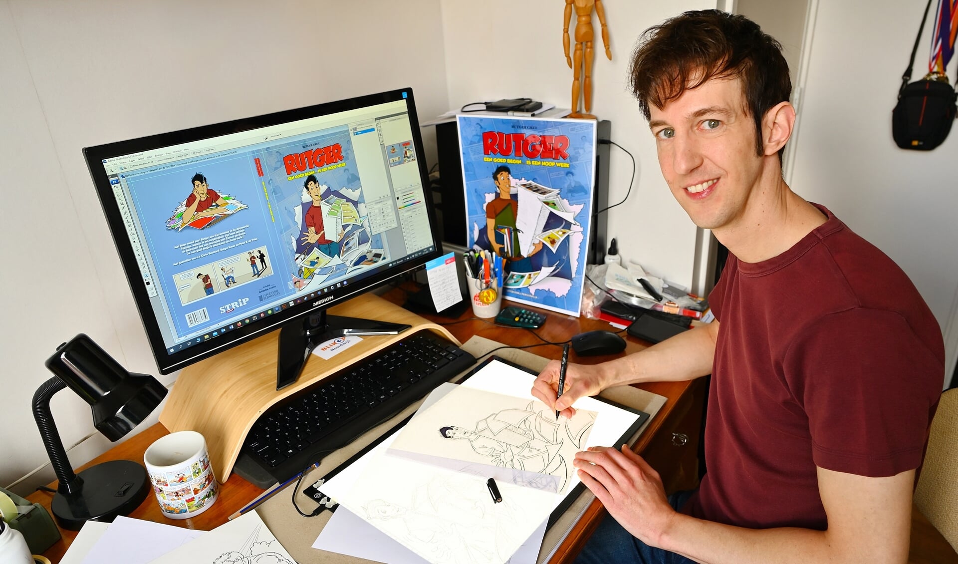 Rutger Gret alias 'Lucky Luke' werkt aan zijn stripalbum.