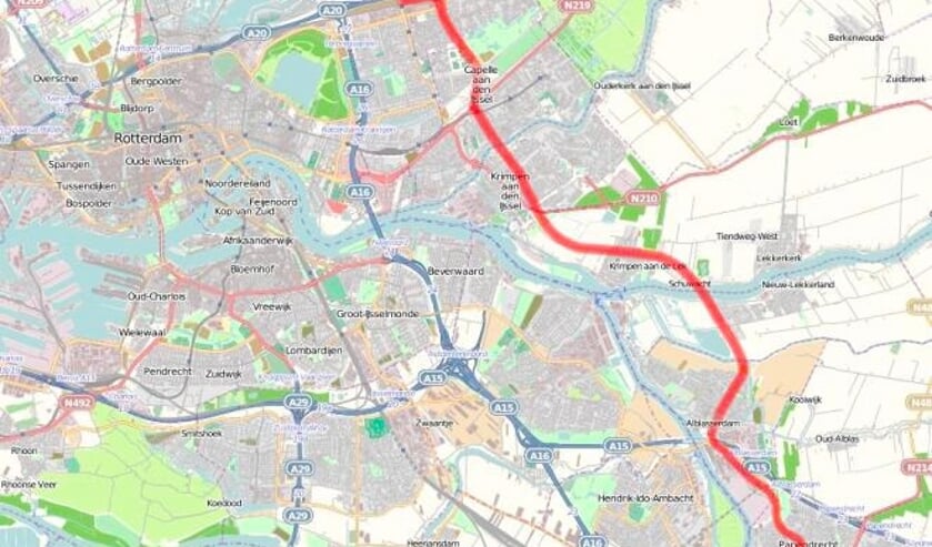 • De rode lijn geeft de route aan tussen Rotterdam en Dordrecht, die de Lightrail zou kunnen krijgen.