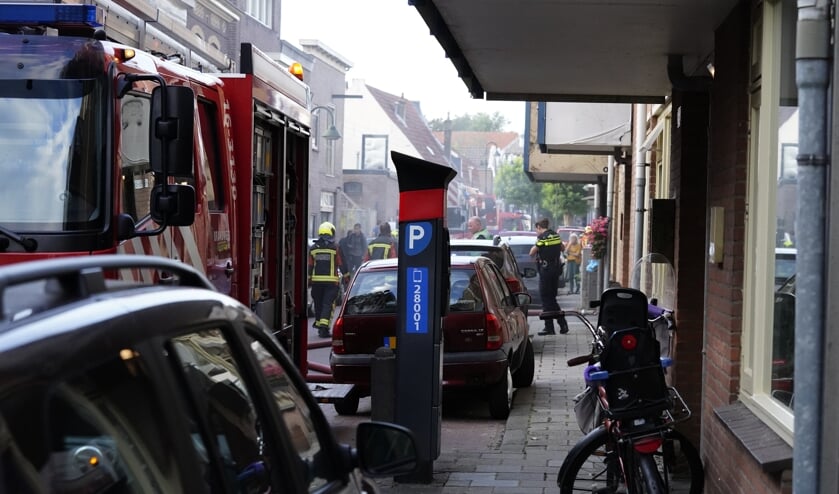 <p>Brand in flat hult Tuinstaat in zwarte rook.</p>