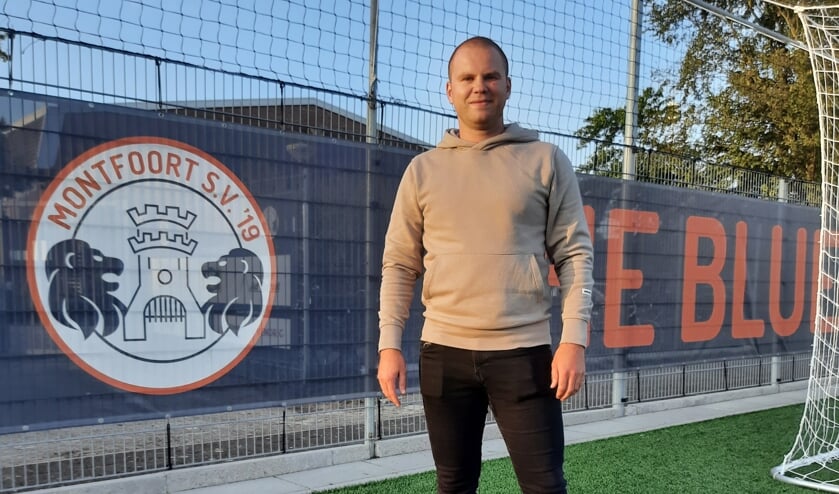 <p>De 31-jarige Bart Roelofs, aanvoerder van Montfoort SV'19.</p>