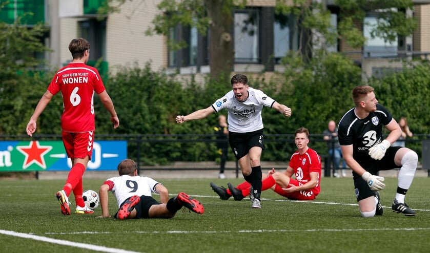 <p>• Sleeuwijk - ASV Arkel (5-1).</p>