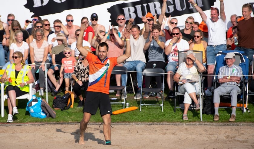 <p>• Nederlands kampioen Wouter van Midden.</p>