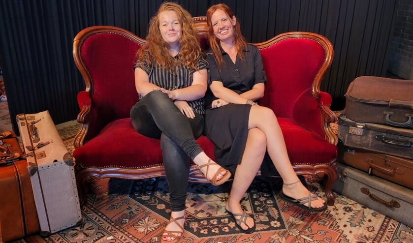 • Marlou Koevoets en Evelien Isphording hopen een nieuwe locatie net zo knus te maken als de huidige.
