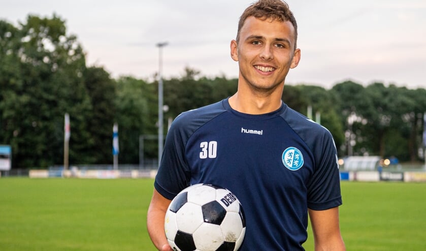 <p>Tom Kruiper: 'Blij dat we weer kunnen voetballen'.</p>