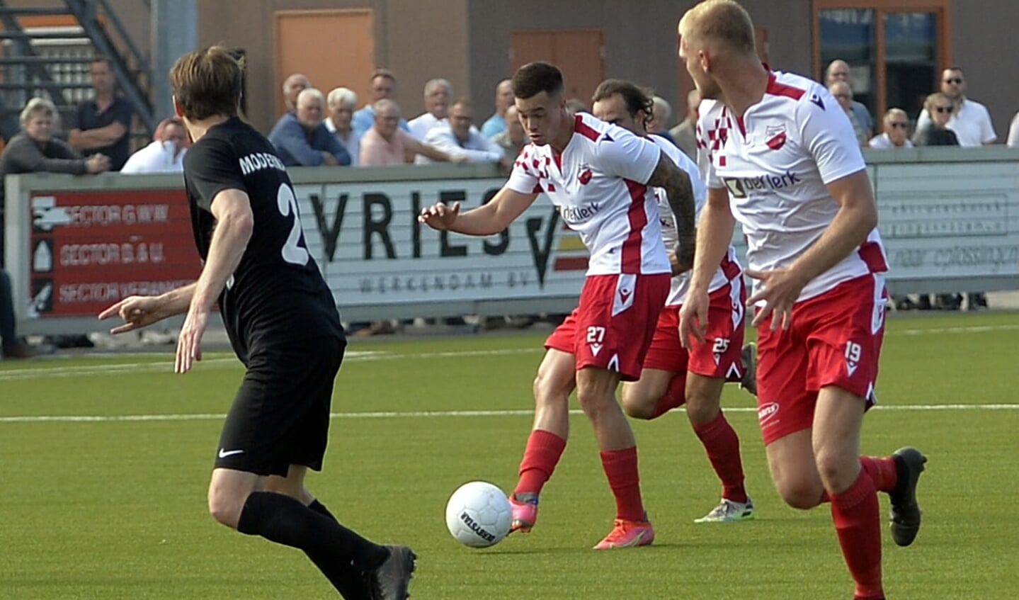 • Kozakken Boys - HHC Hardenberg (2-0).