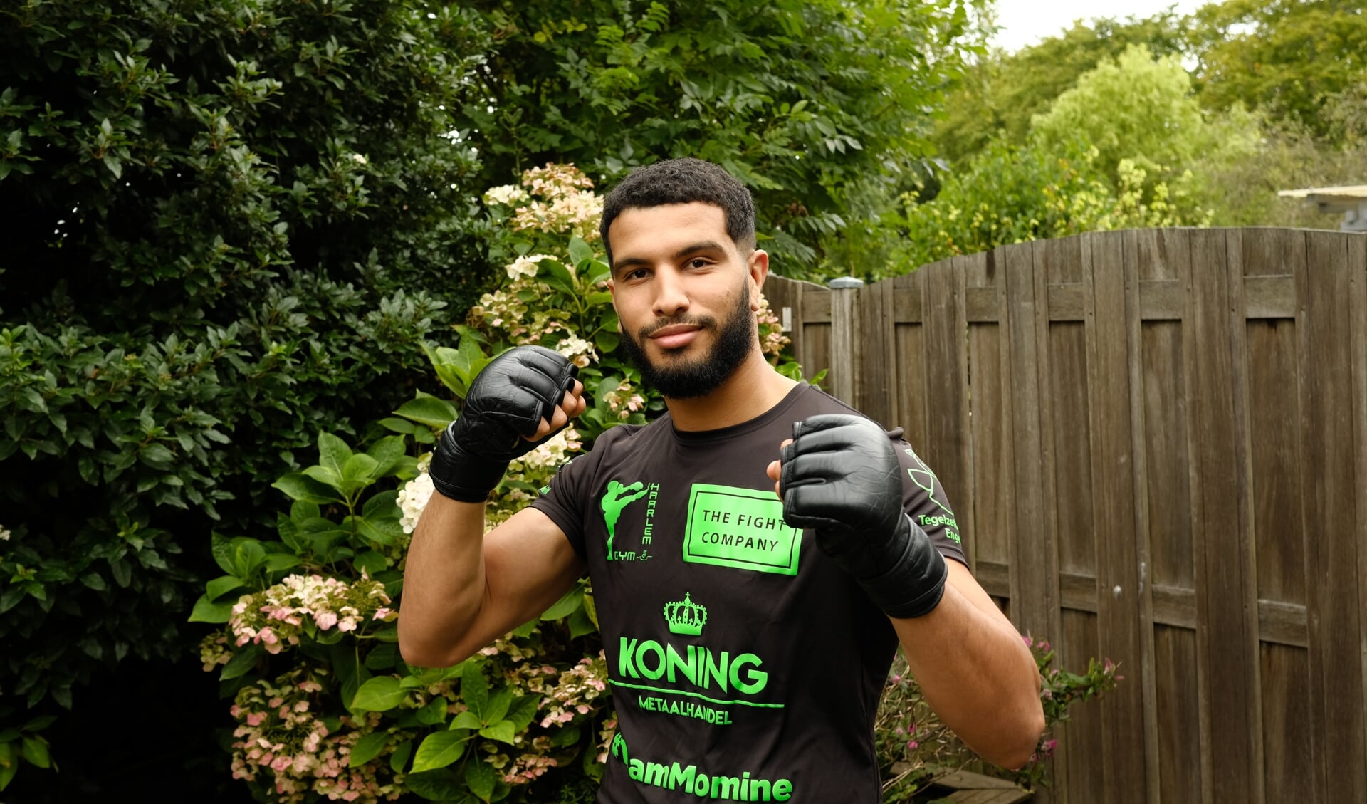 • Mohamed Amine wil opklimmen tot de top van de MMA.