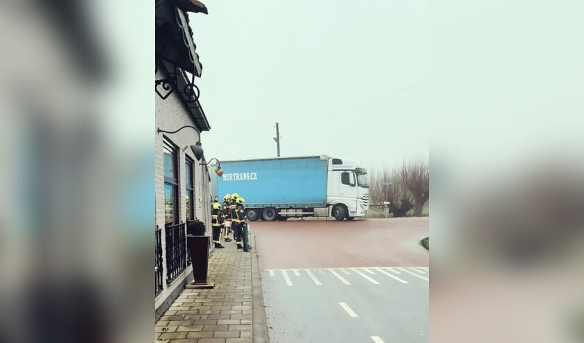 • De brandweer ter plaatse.