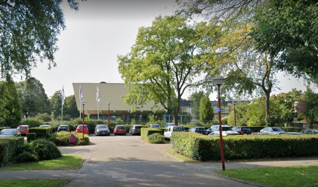 Anna van Rijn College in Nieuwegein maandag weer open na sluiting vanwege coronabesmettingen