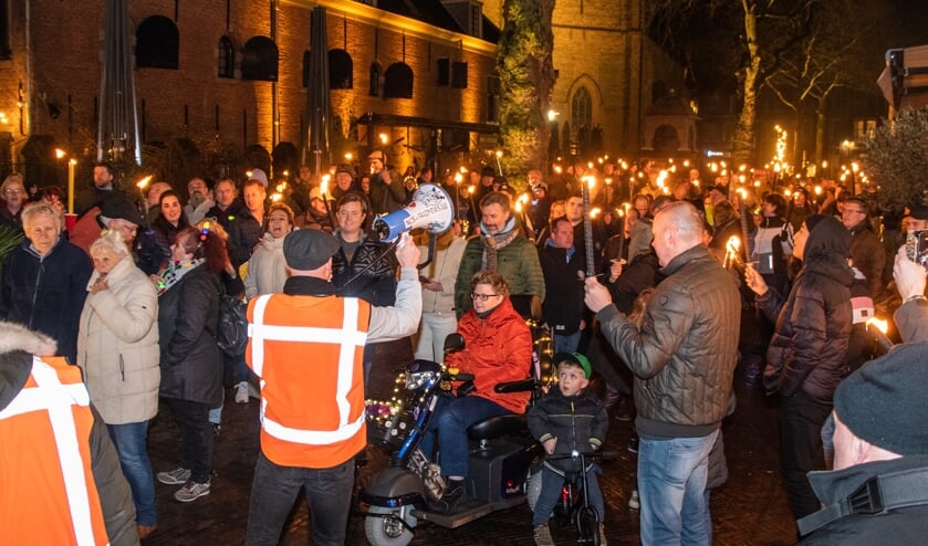 <p>• Startpunt van de protestactie in het centrum van Woerden.</p>