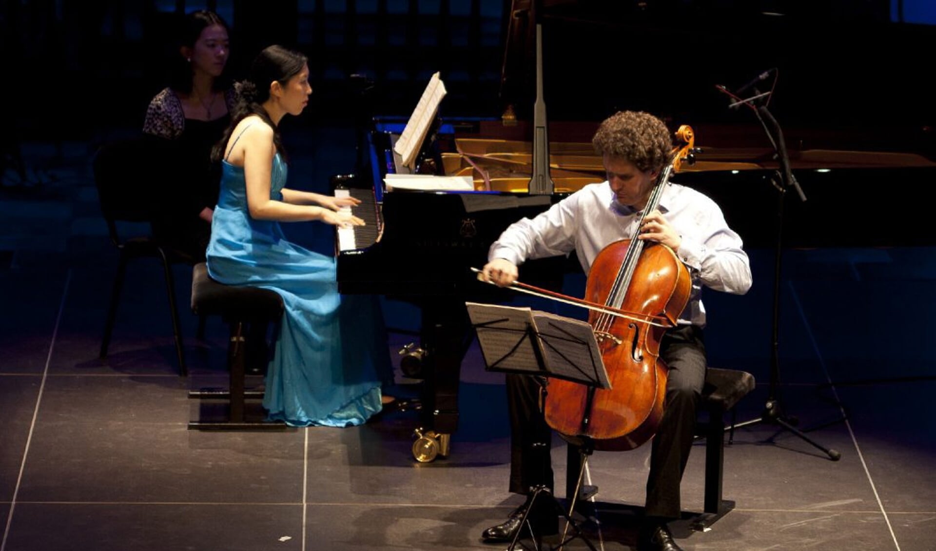 Maiko Inoué (piano) & Johannes Burghoff (cello)