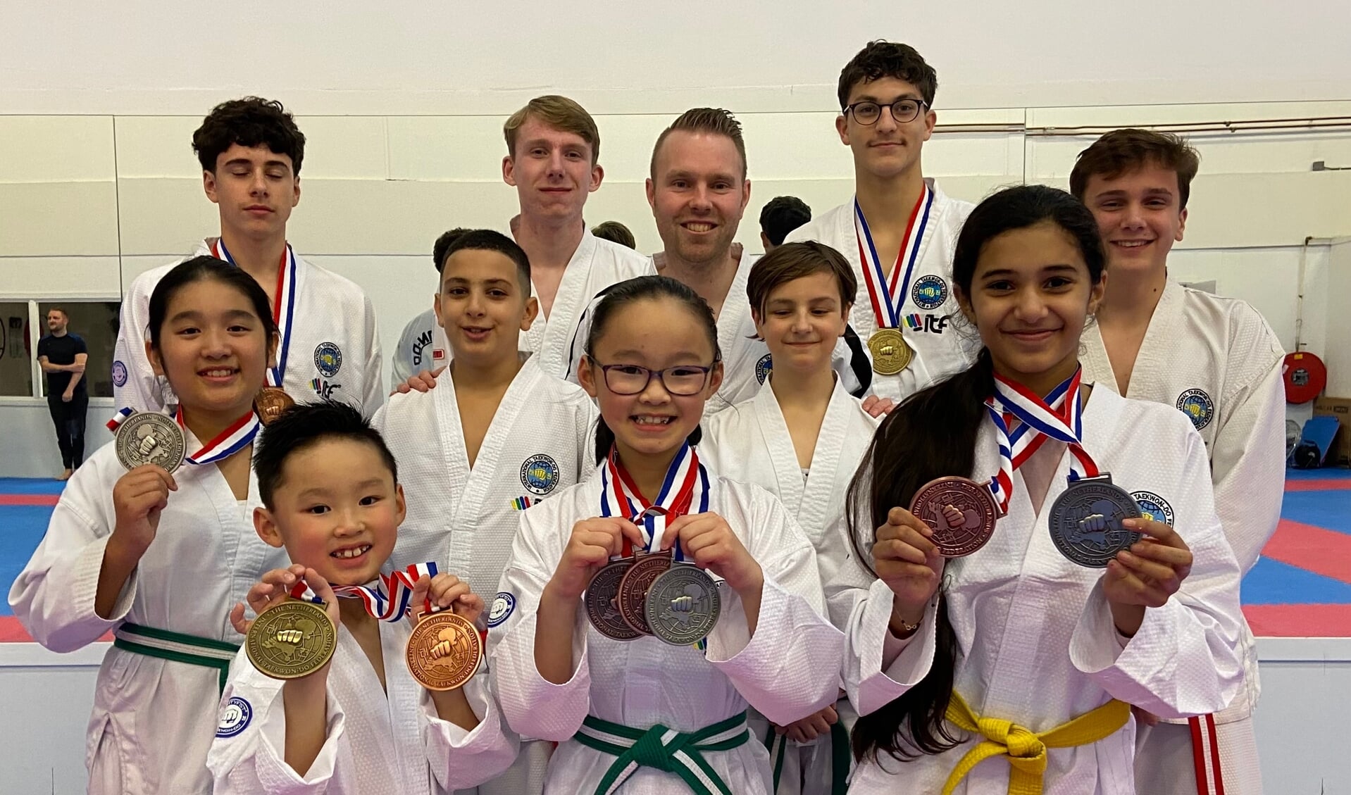 Nieuwegeins succes op NK taekwondo in Best: maar liefst 14 medailles.