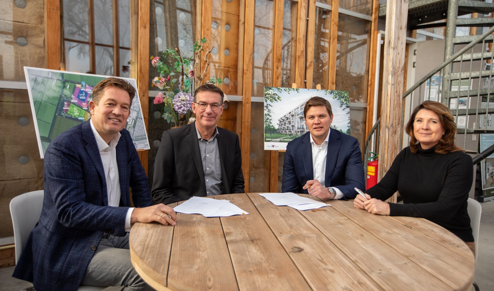 Ondertekening in Atelier Parijsch.