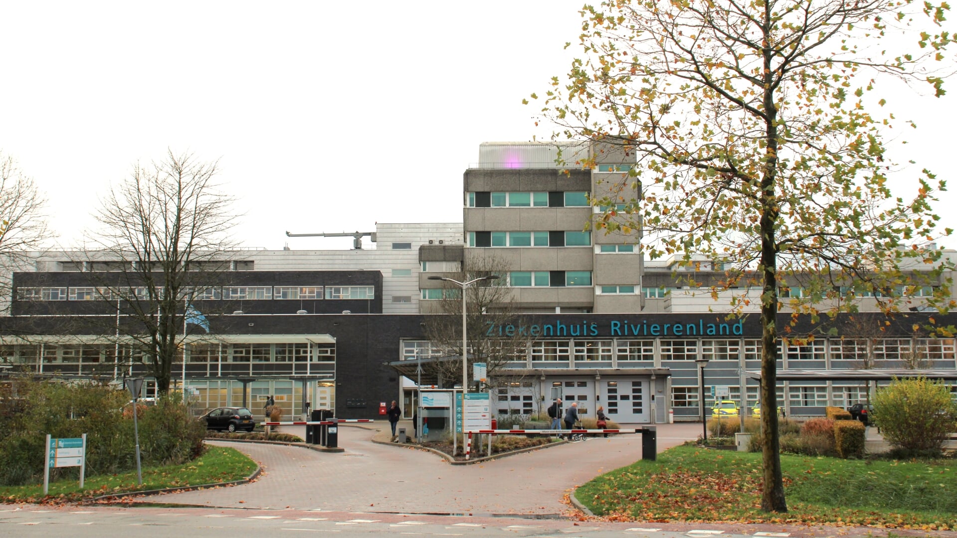 • In Ziekenhuis Rivierenland in Tiel wordt ook actiegevoerd. 