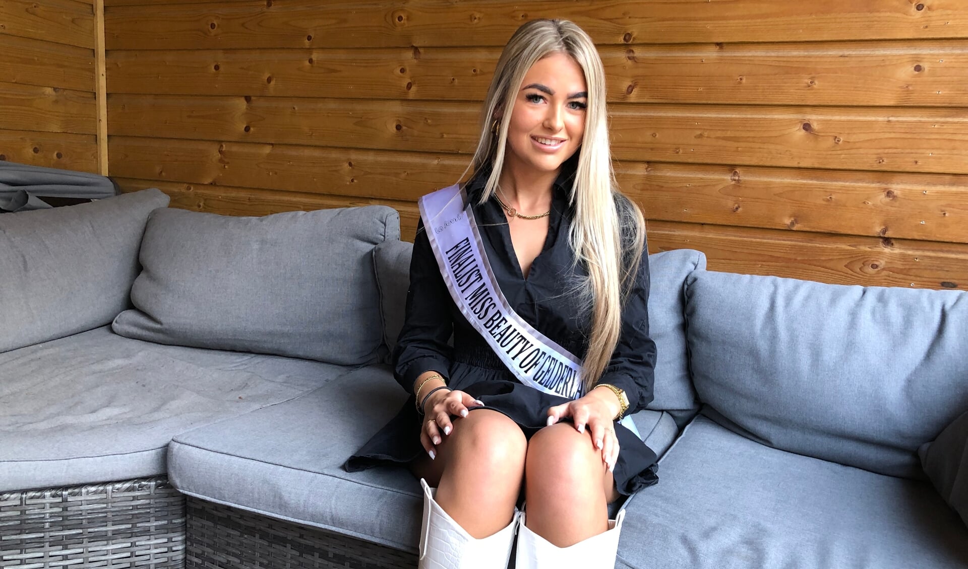 • Finalist van Miss Beauty of Gelderland 2023 Michelle van den Brink.