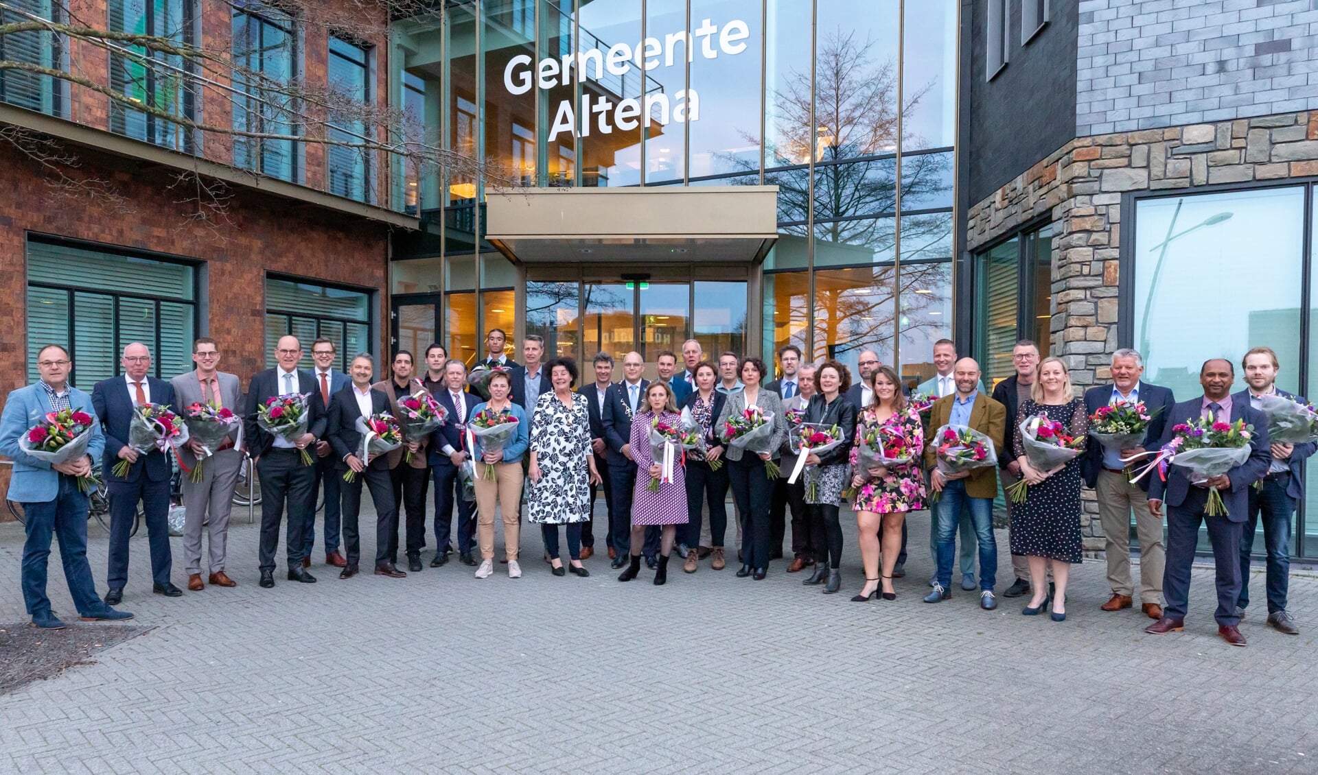 • Woensdagavond werd de nieuwe gemeenteraad van Altena geïnstalleerd.