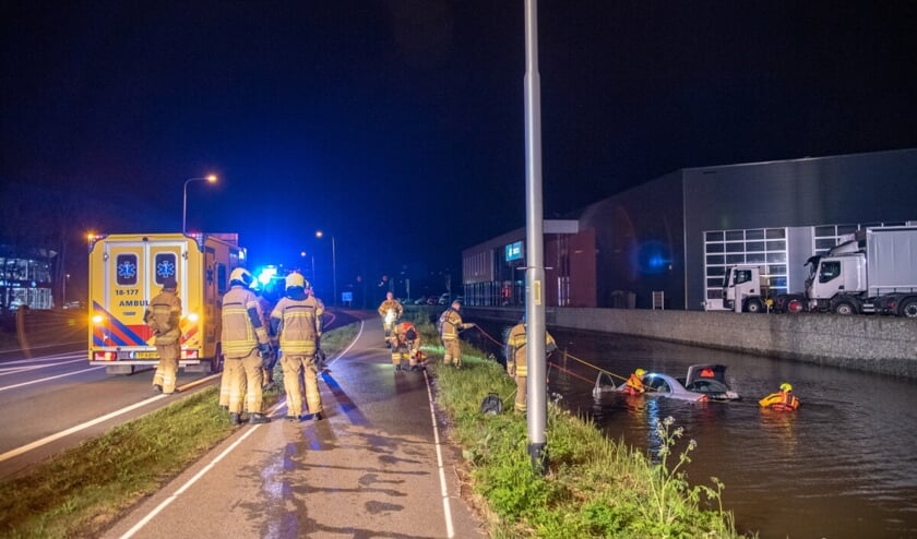• De hulpdiensten rukten massaal uit voor het incident in Schelluinen.  