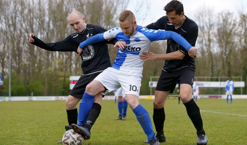 • Drechtstreek - Heukelum (2-0).