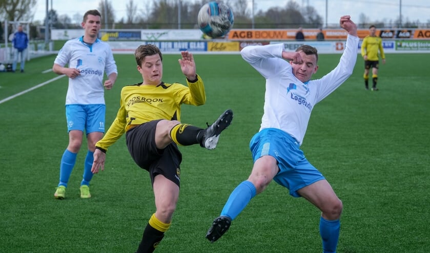 • FC Perkouw - Streefkerk (1-2).
