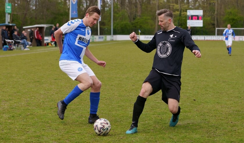 • Drechtstreek - Heukelum (2-0).
