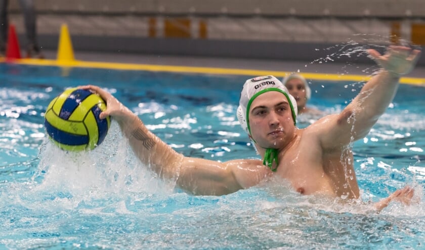 Nick van den Heuvel.