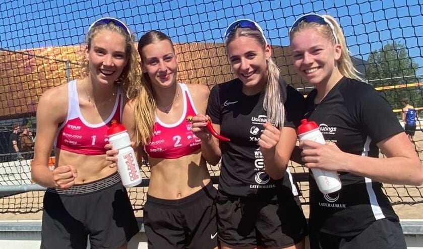 <p>Sarah, Anique, Lynn en Jill.</p>