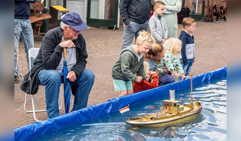 Miniatuurschepen bij Museumwerf Vreeswijk