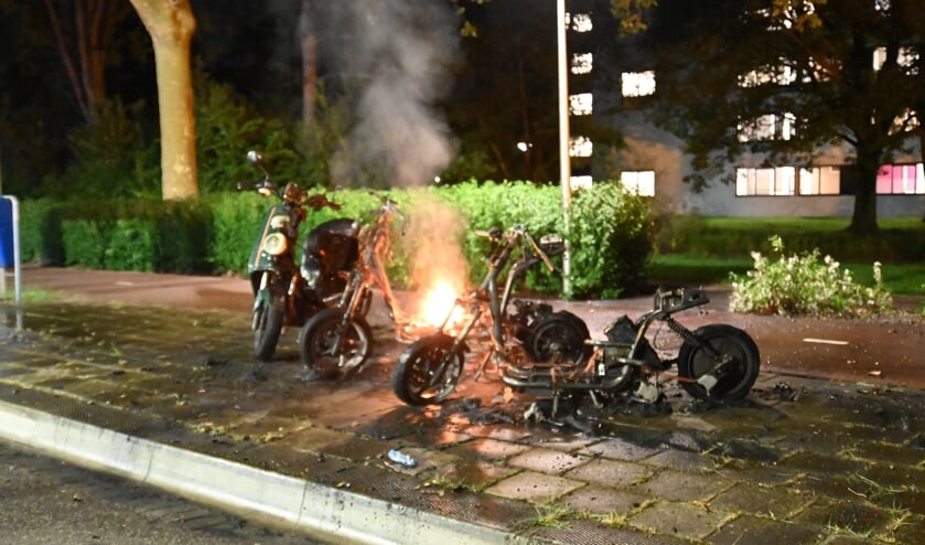 • De brandende deelscooters.  