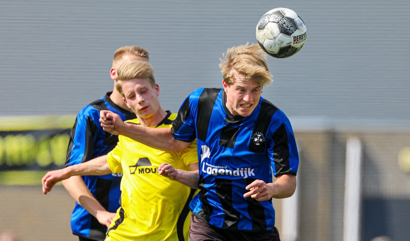 • Groot-Ammers - Streefkerk (1-3).