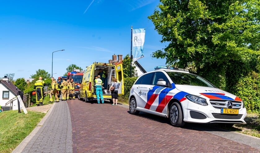• De Maasdijk werd tijdelijk afgesloten.