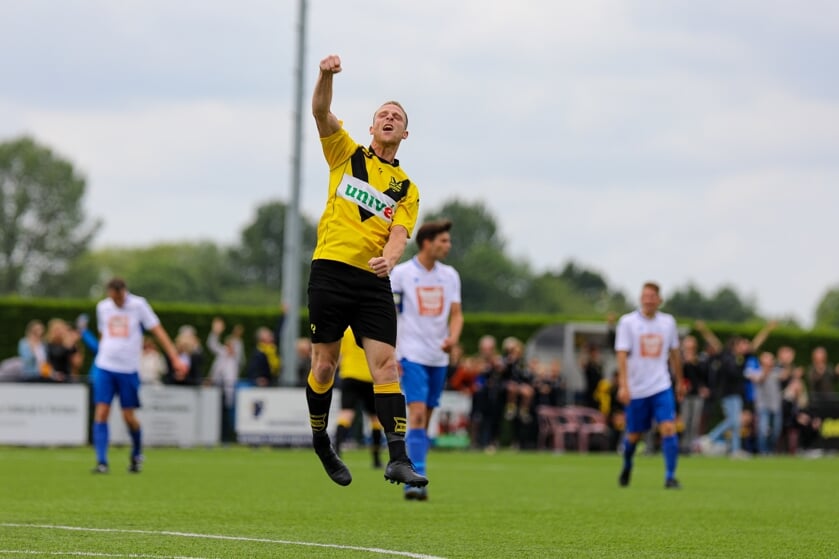 • Ameide - SV Meerkerk (3-3).