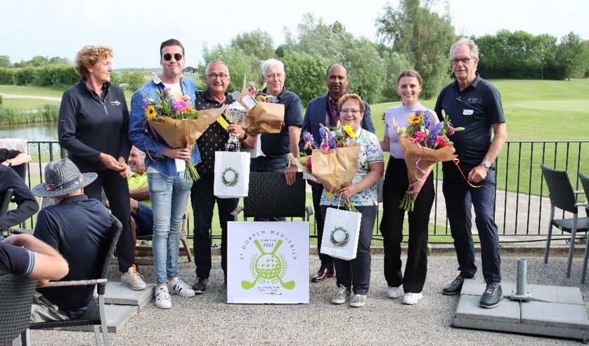 • Het winnende team.