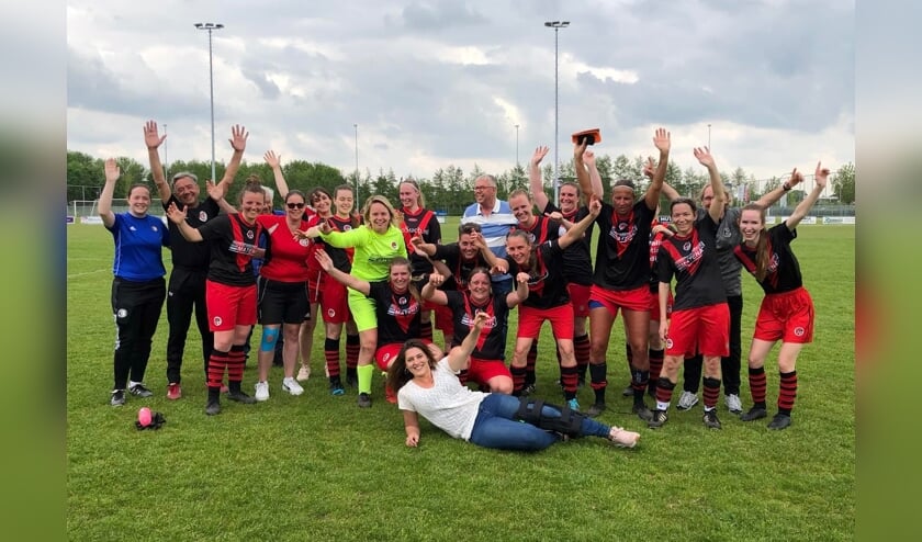 • Het kampioensteam van vv Papendrecht.