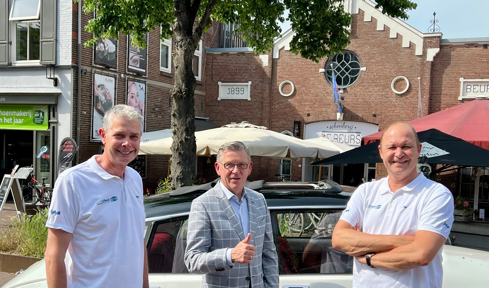 • Bestuursleden Go!Wheels, Remco van Zadelhoff (l) Henk Visscher en Cees Veldhuizen.