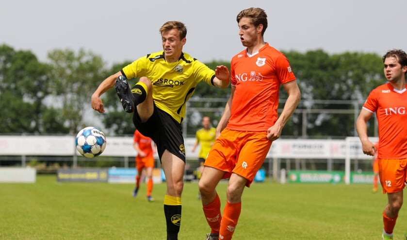 • FC Perkouw - Dongen (0-2).