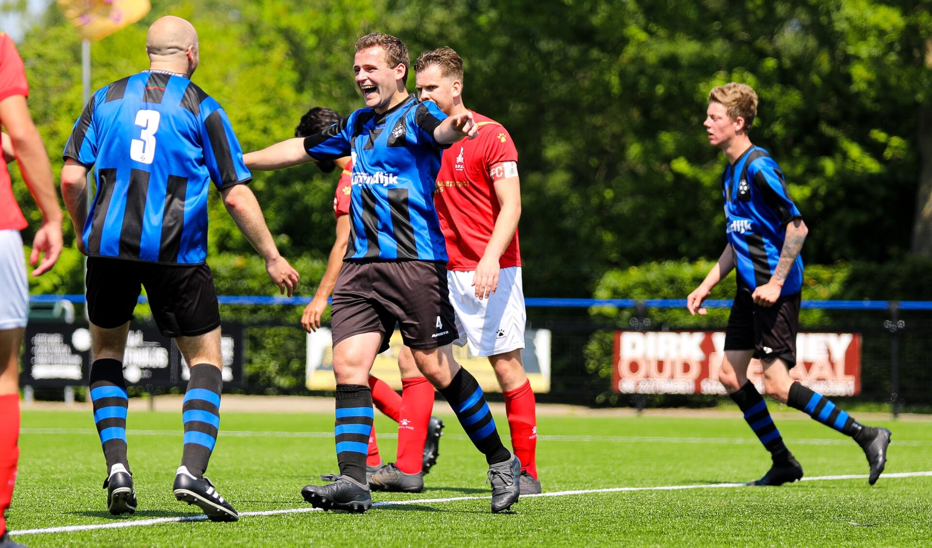 • Streefkerk - DFC (5-0).