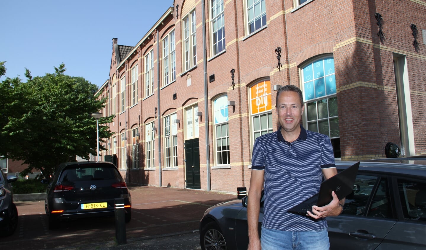 • Sander Stevens droomt van een mooie expositie over Papendrecht, in de Oude School.