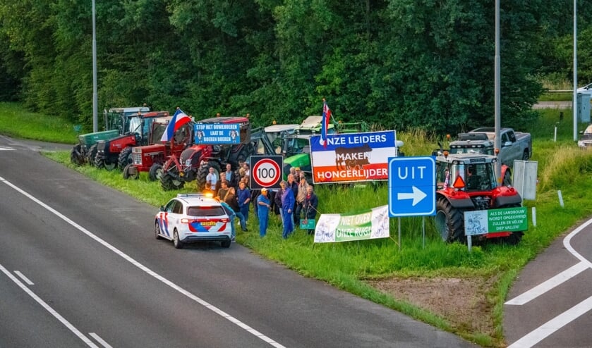• De boeren protesteerden langs de A27.