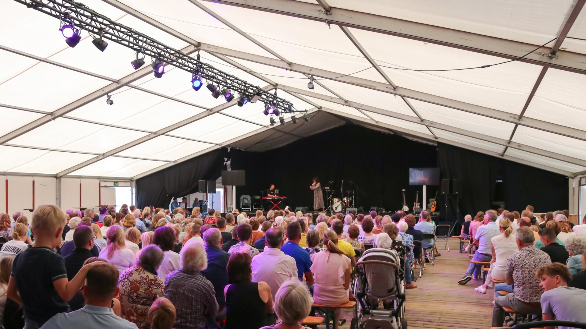 Ruim 300 bezoekers bezochten de tentdienst in Herwijnen in 2022.