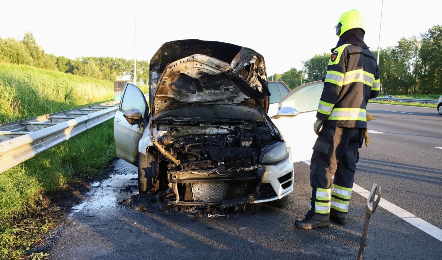 Autobrand in Beesd