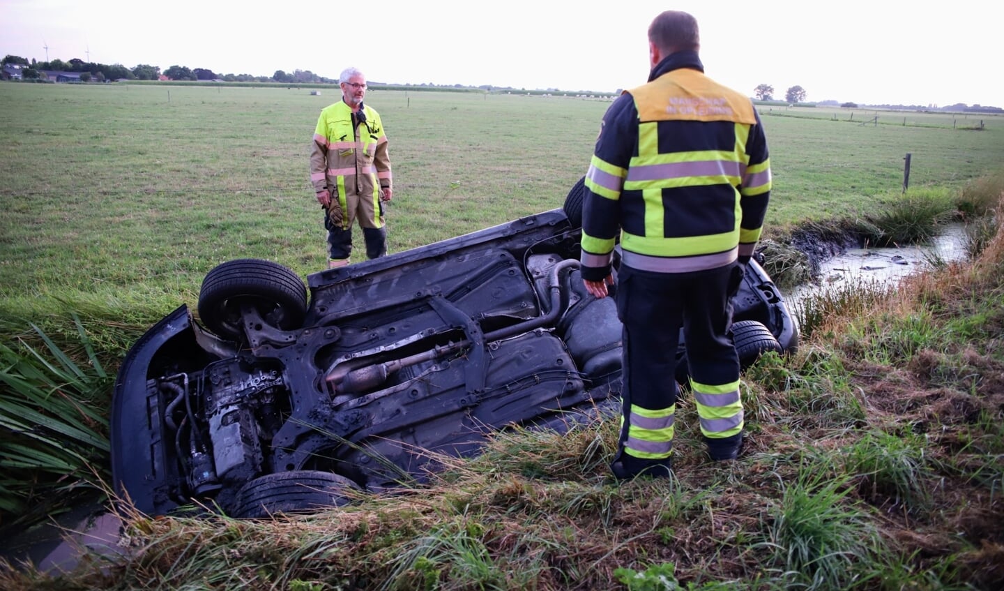 • De brandweer heeft het voertuig veilig gesteld.